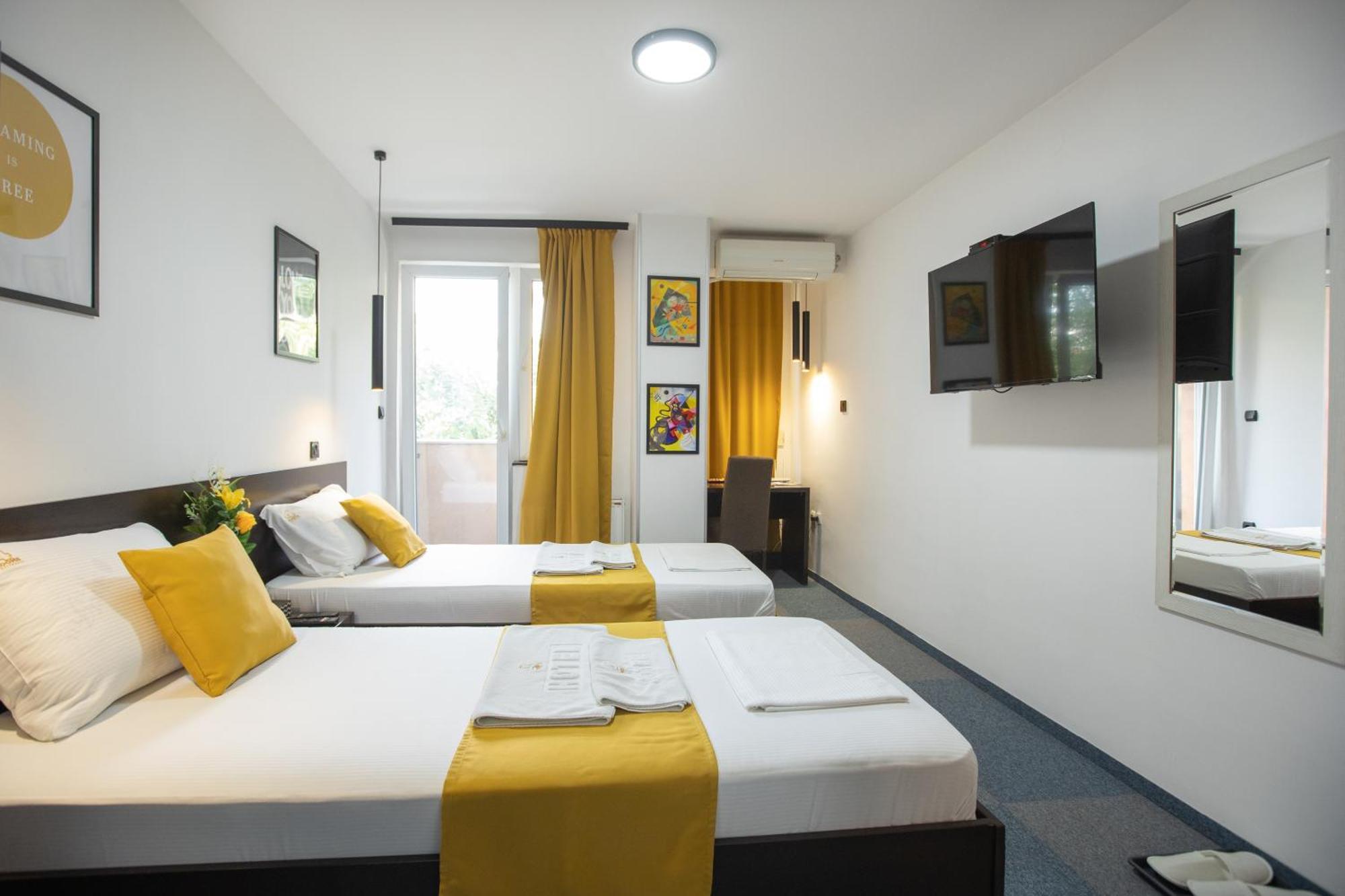 4 Rooms Apartments นิส ภายนอก รูปภาพ