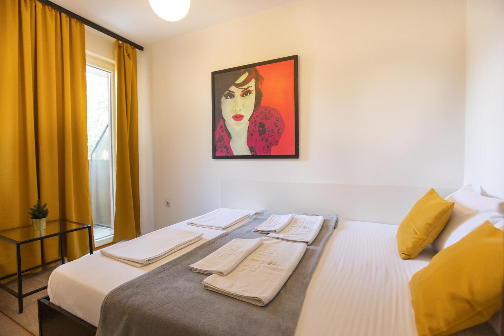 4 Rooms Apartments นิส ภายนอก รูปภาพ