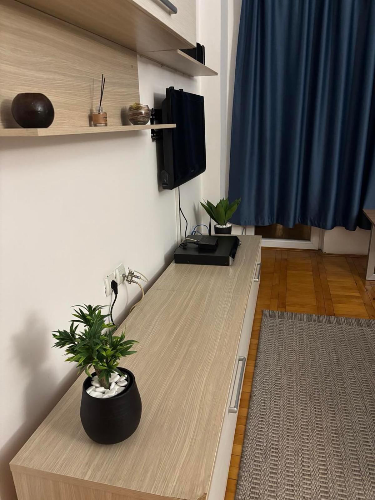 4 Rooms Apartments นิส ภายนอก รูปภาพ